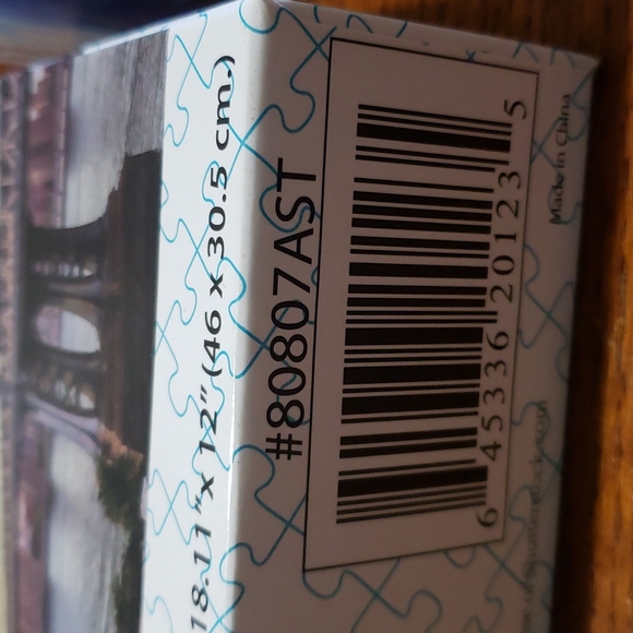 2 - Puzzle Mate 300 Piece Puzzles - NEW! - Picture 4 of 6